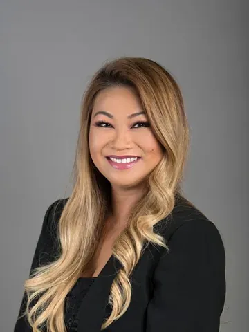 Anh, front office